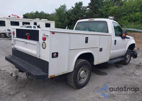 2014 Ford F350 Super Duty z USA, uszkodzony, nr VIN 1FTBF3B65EEB53963